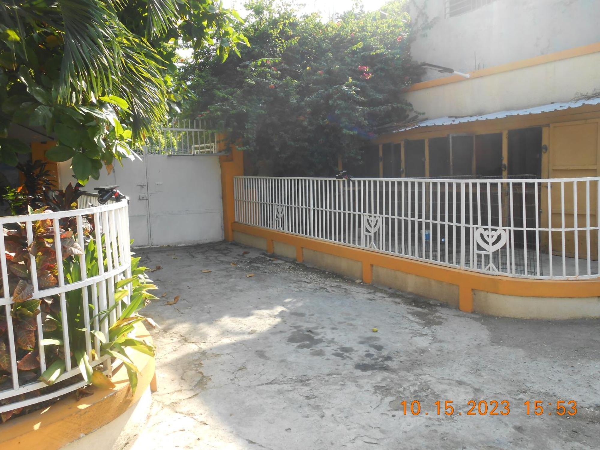 Gustave Vacation House Villa Port-au-Prince Esterno foto